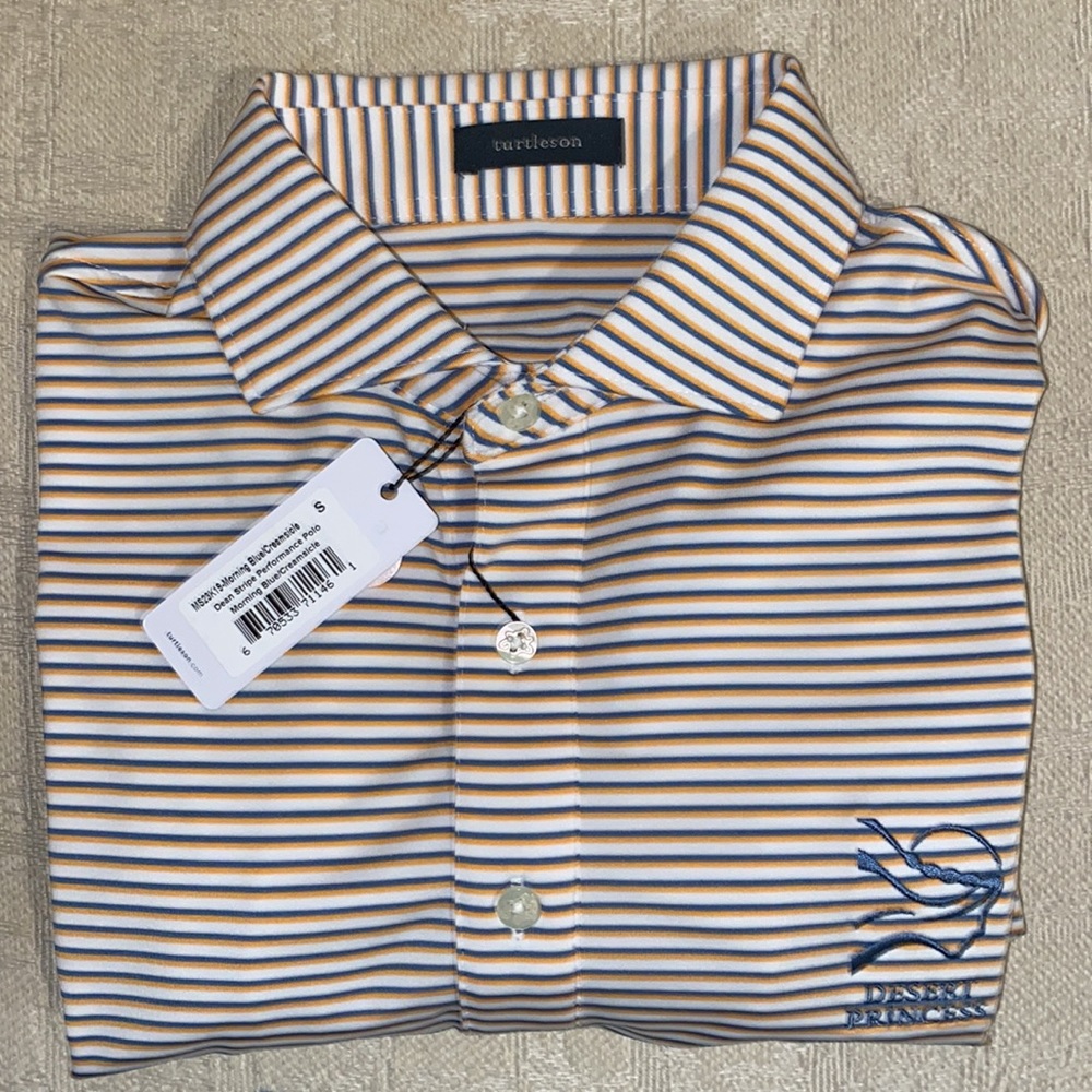 Turtleson NWT golf top